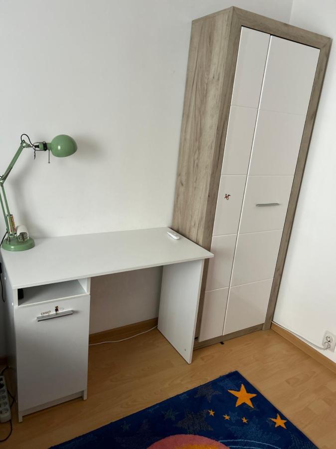 Lalelelor Apartment Suceava Eksteriør bilde